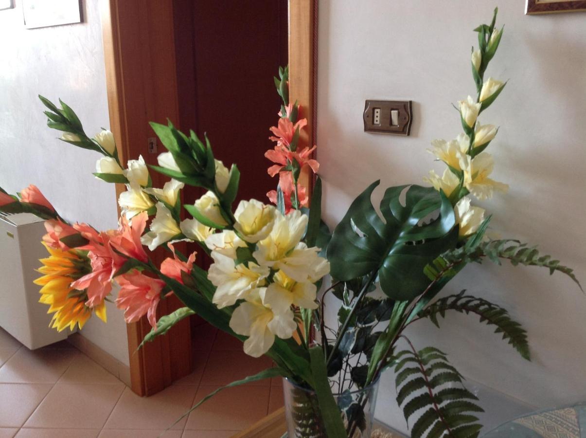 Hotel Castello Mesagne Bilik gambar